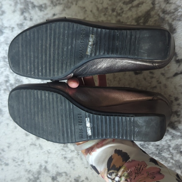 Marc Fisher Square Toe Wedges | size 6 - Picture 7 of 7